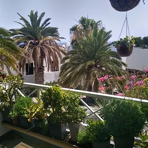 https://modern-spacious-studio-isla-puerto-del-carmen.puertodelcarmen-hotels.org